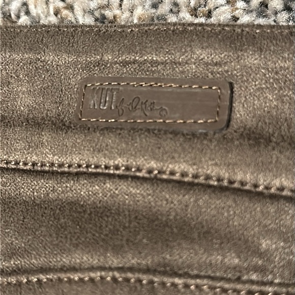 Toothpick skinny faux suede pants - Picture 7 of 10